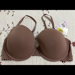 Btemptd Underwire Bra Size 38D